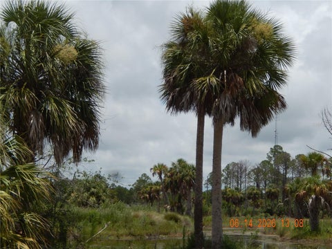 Tiny photo for 00 SW 104 Street #LOT 7, Cedar Key, FL 32625 (MLS # GC544355)