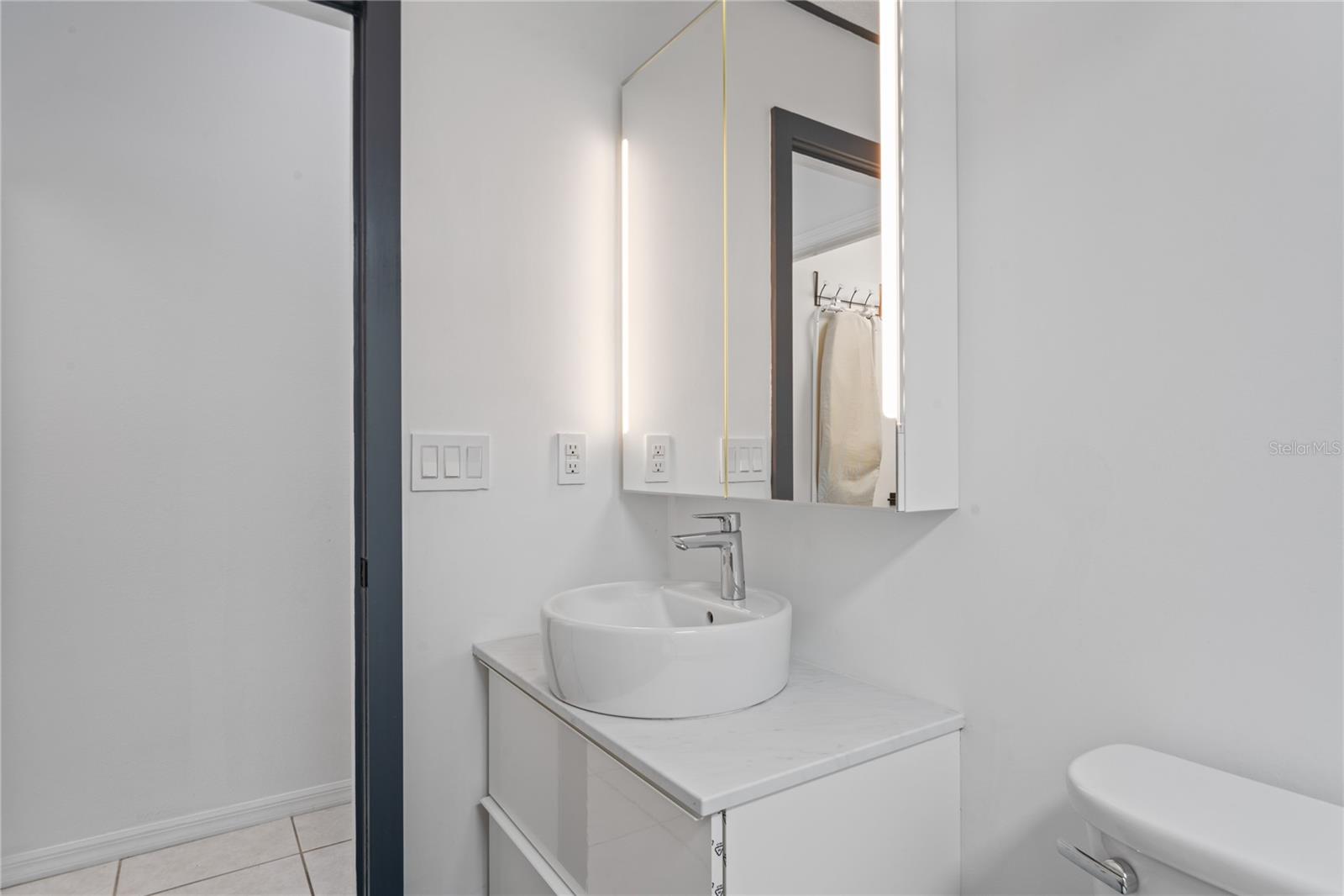 LONG COMMON - Residential