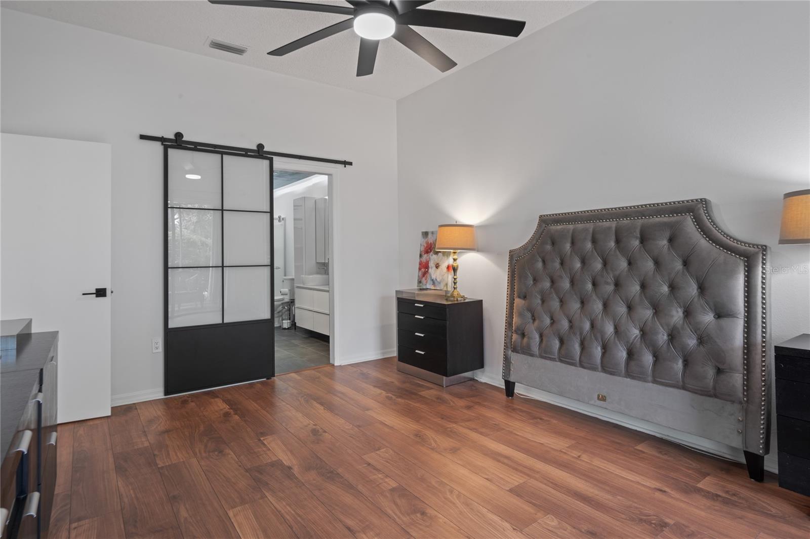 LONG COMMON - Residential