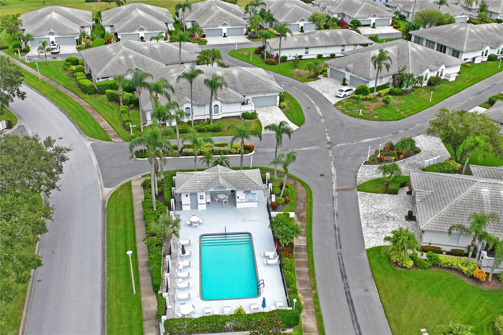 LONG COMMON - Residential