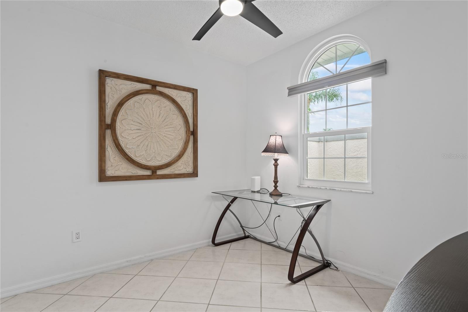 LONG COMMON - Residential