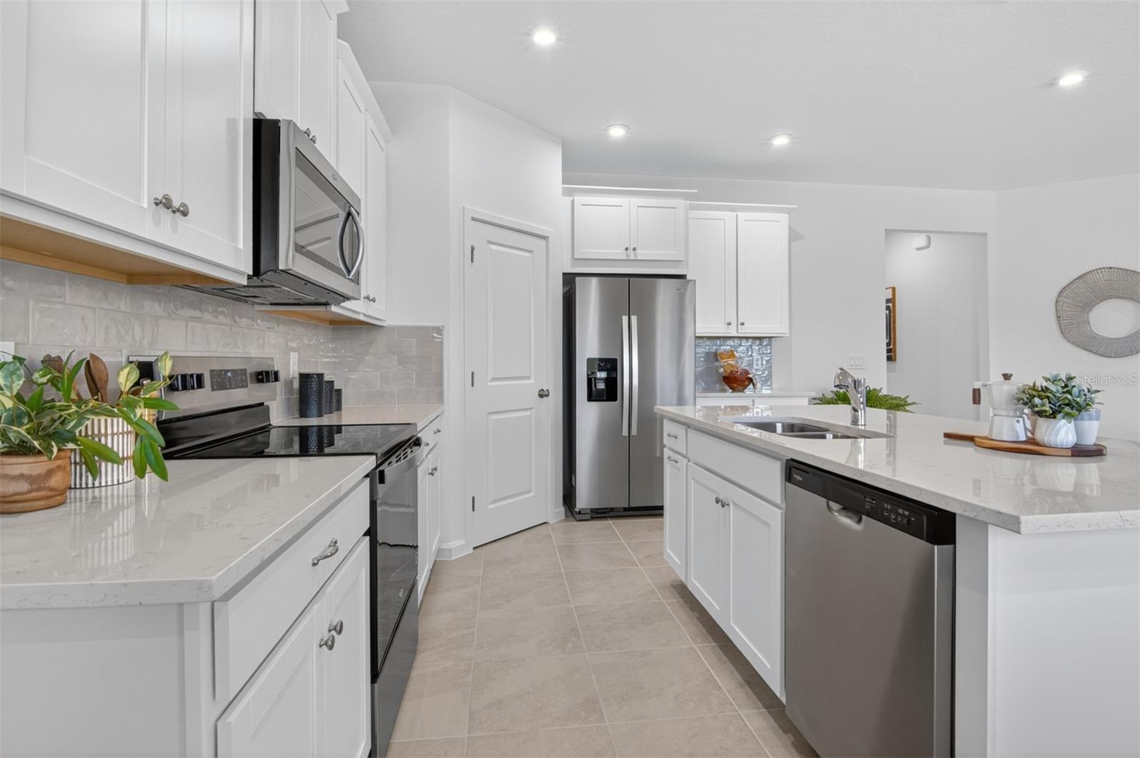 RAINWOOD - Residential