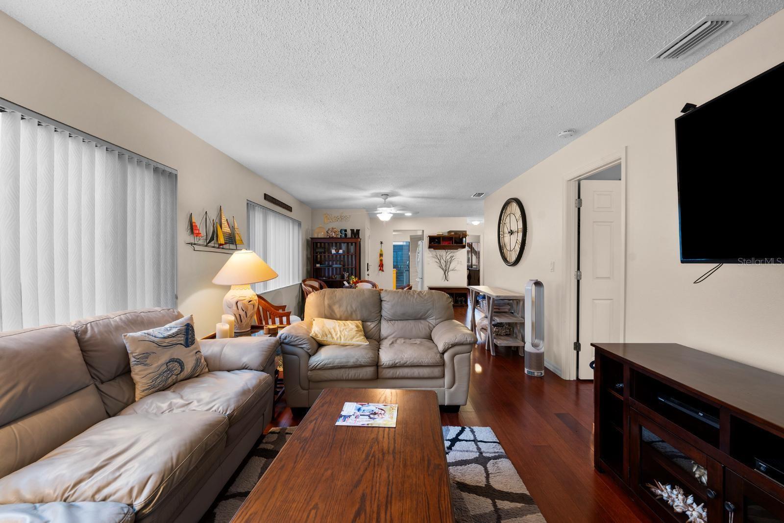 BEACON WOODS WEDGEWOOD CONDO - Residential