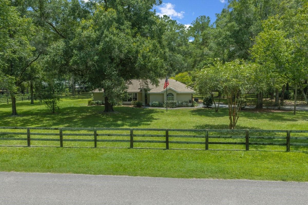 4 HIALEAH DRIVE