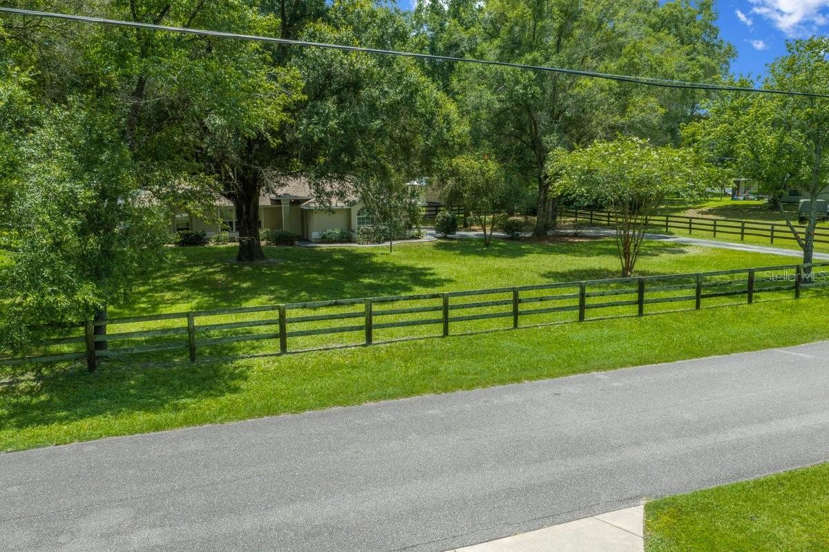 4 HIALEAH DRIVE