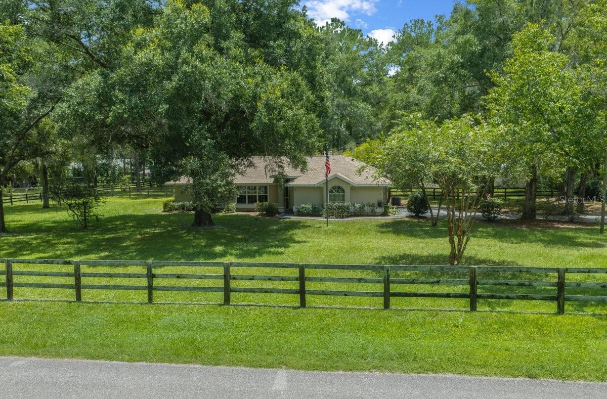 4 HIALEAH DRIVE