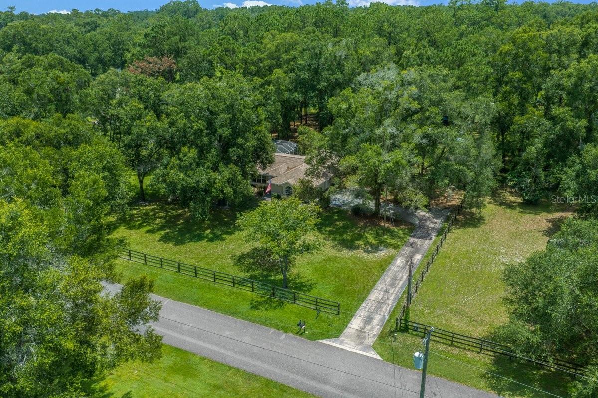 4 HIALEAH DRIVE