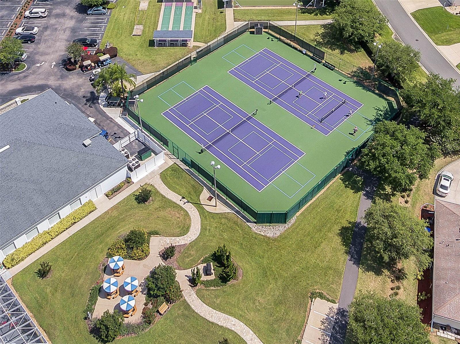 ROYAL HARBOR PH 01 - Residential