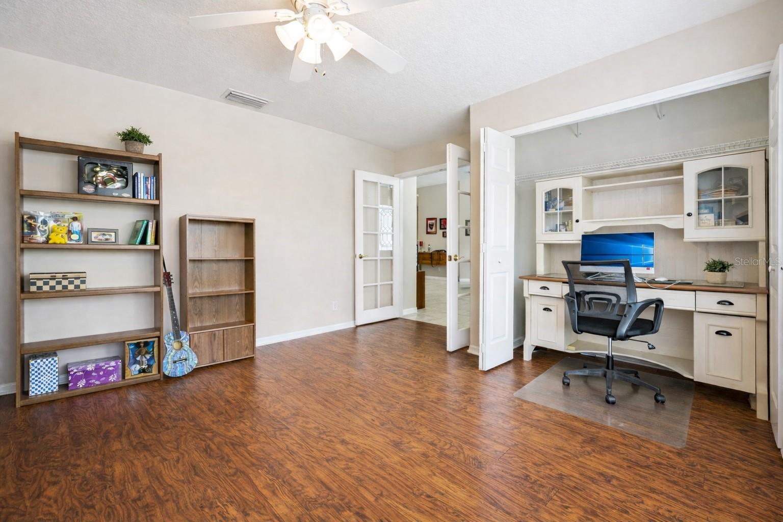 ROYAL HARBOR PH 01 - Residential