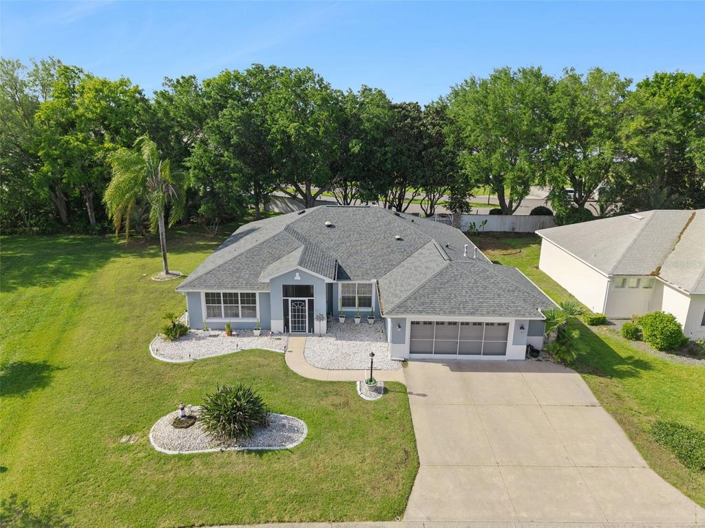 Photo of 6050 Sailboat Avenue, Tavares, FL 32778 (MLS # G5110225)