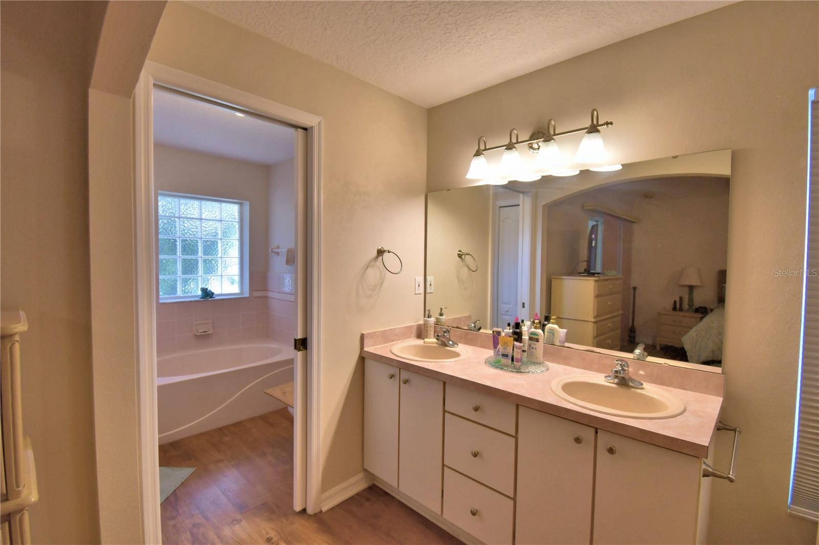 SWEETWATER GOLF & TENNIS CLUB ADD 03 - Residential