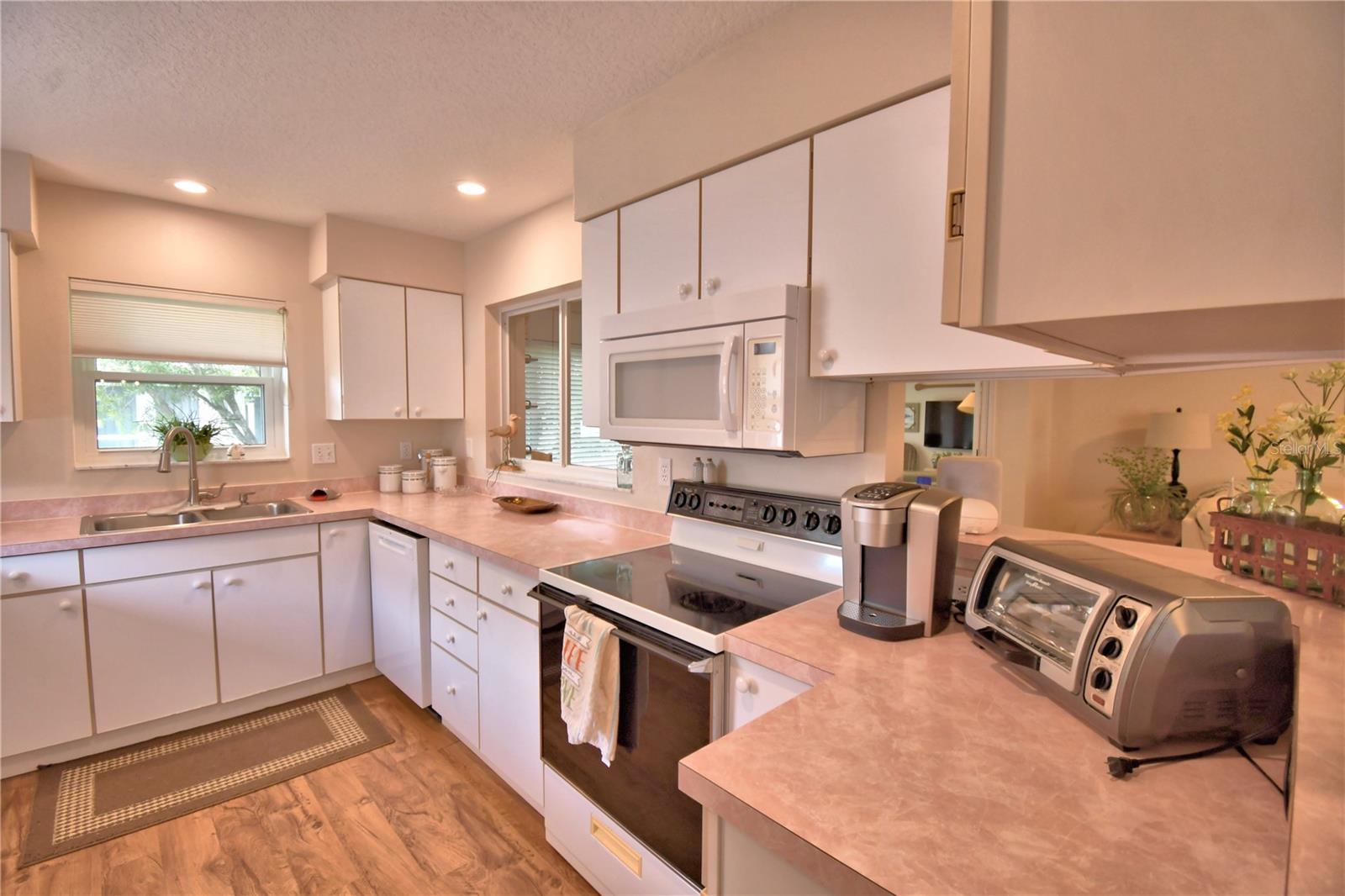 SWEETWATER GOLF & TENNIS CLUB ADD 03 - Residential