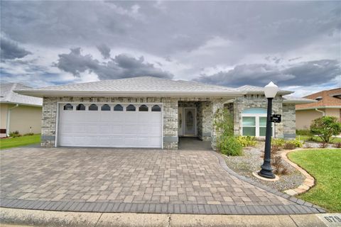Property photo of 679 Sweetwater Way E, Haines City, FL 33844