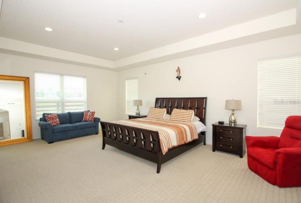 WEST LAKE HANCOCK ESTATES - Residential Lease