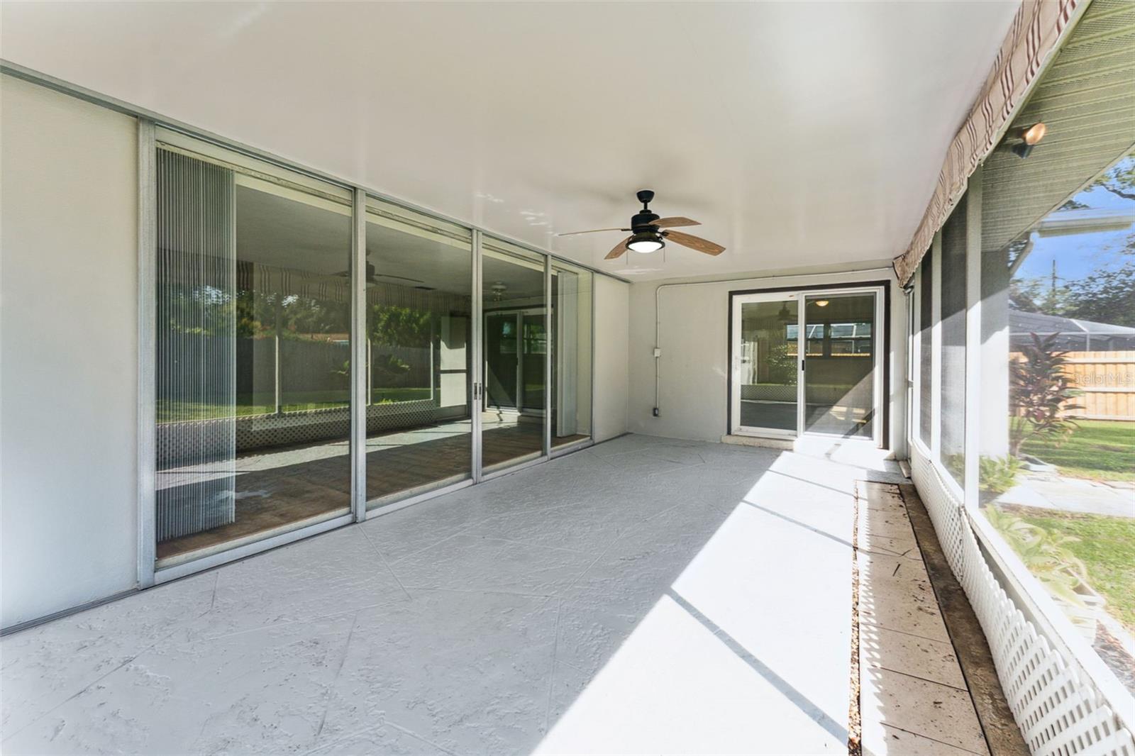 SUNSET LAKE ESTATES - Residential