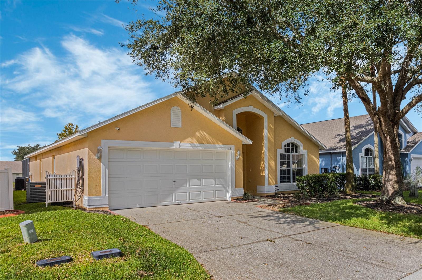 1113 CASTERTON CIRCLE
