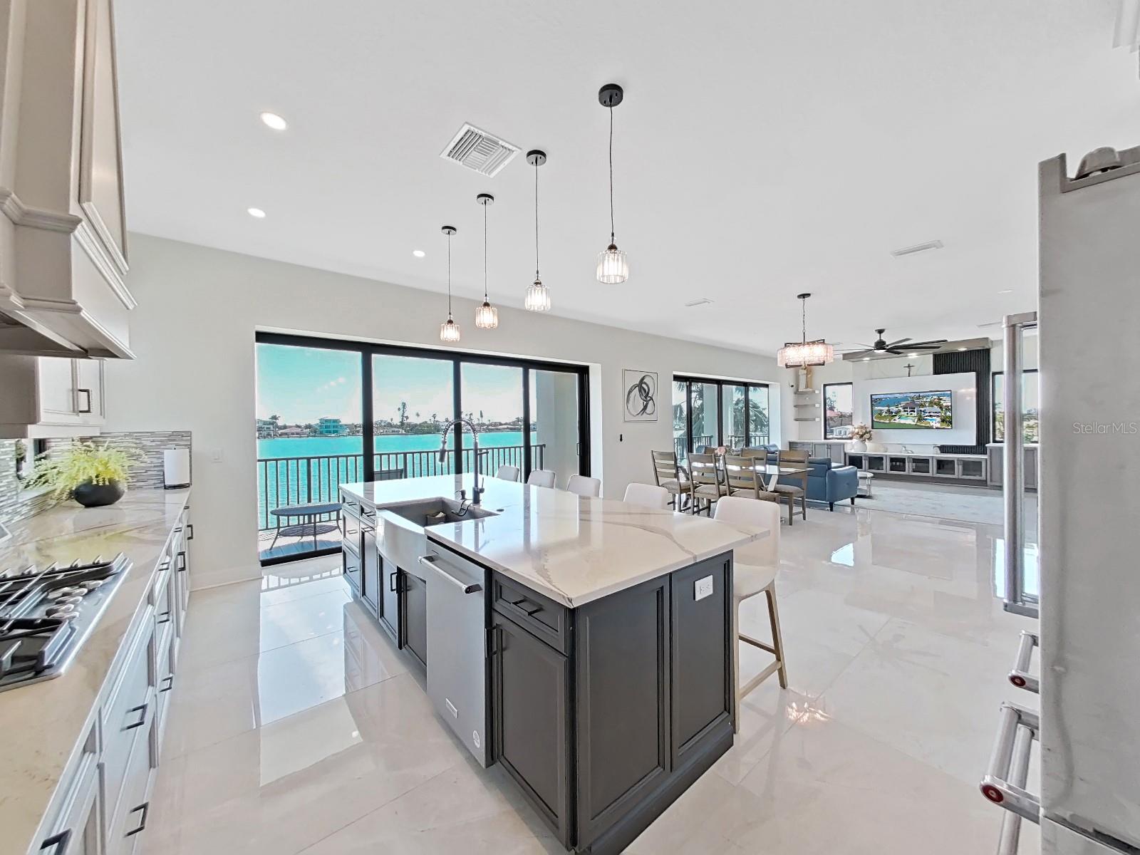 BAY POINT ESTATES 2ND ADD - Residential Lease