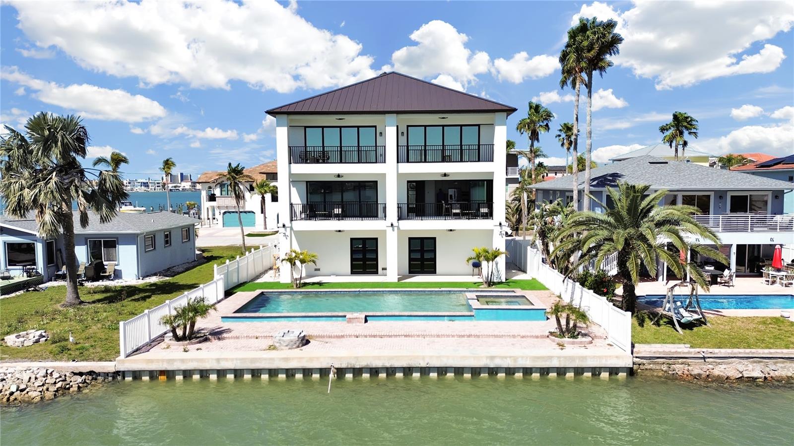 BAY POINT ESTATES 2ND ADD - Residential Lease