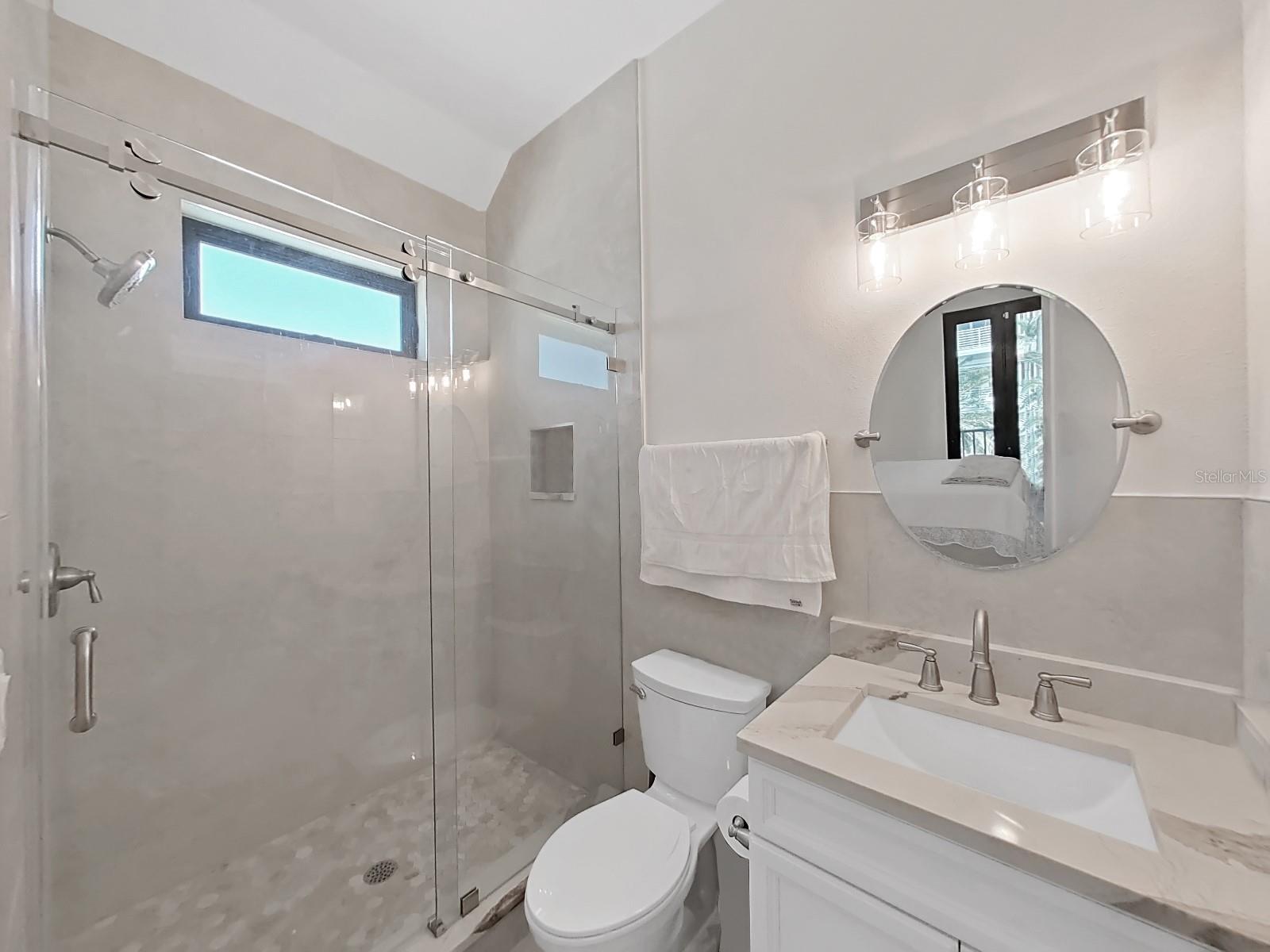 BAY POINT ESTATES 2ND ADD - Residential Lease