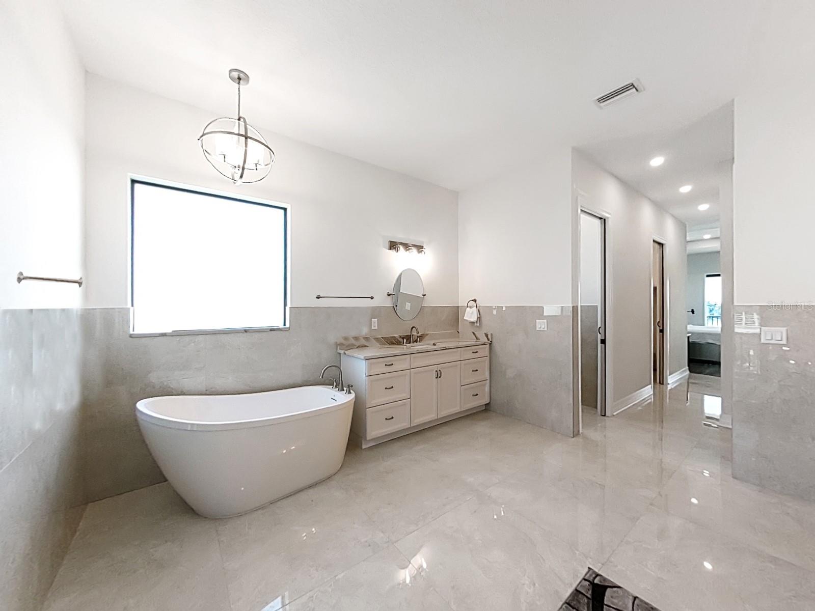 BAY POINT ESTATES 2ND ADD - Residential Lease
