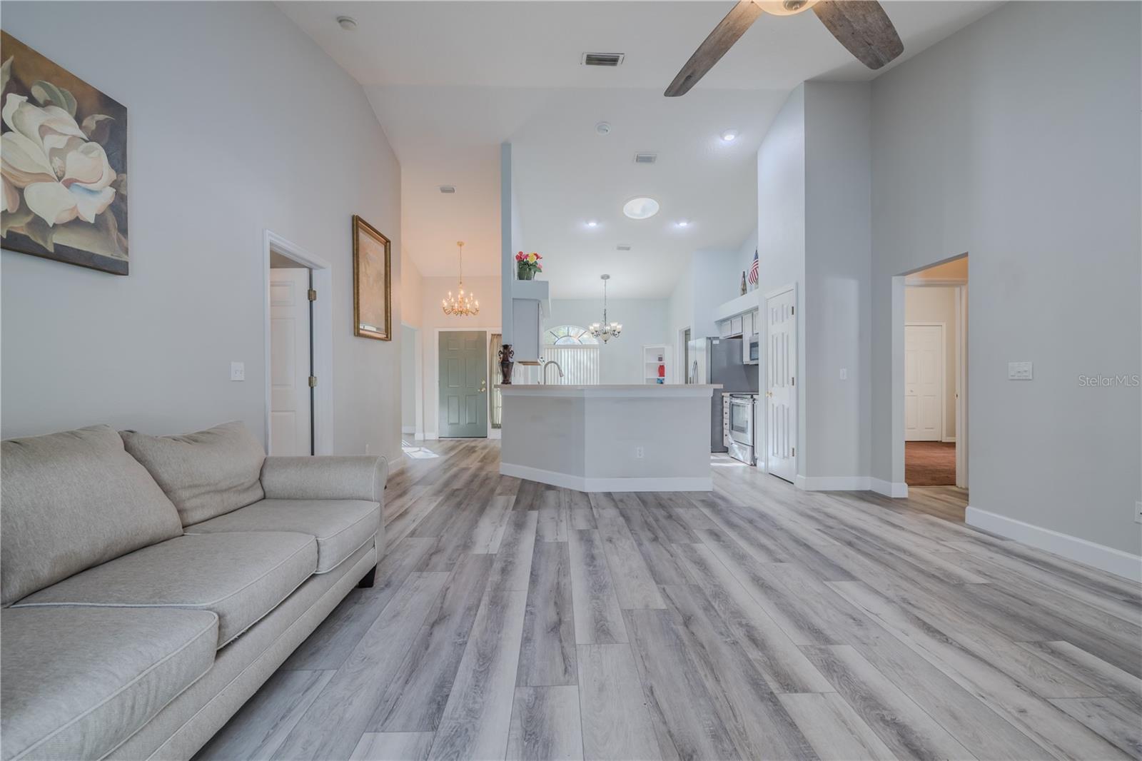 5424 FREDERICK LAKE DRIVE