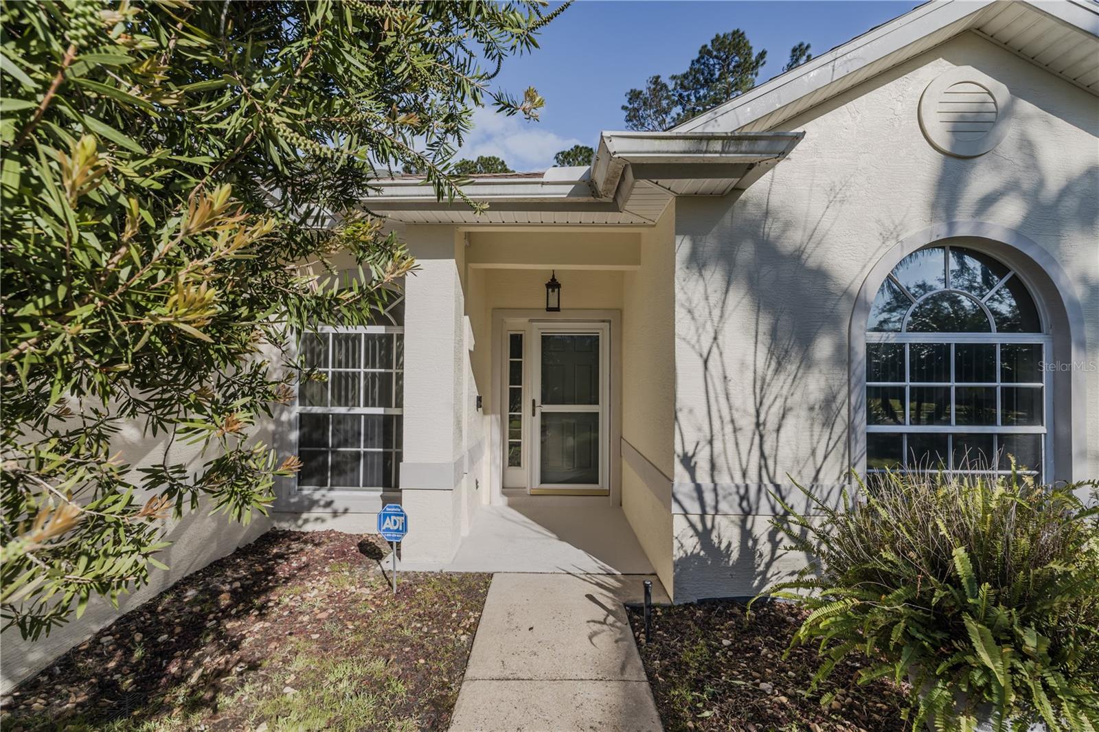 5424 FREDERICK LAKE DRIVE