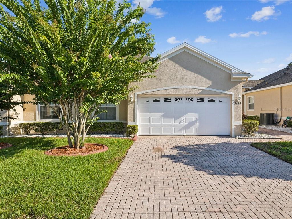 Photo of 2649 Tottenham Drive, New Port Richey, FL 34655 (MLS # W7878159)