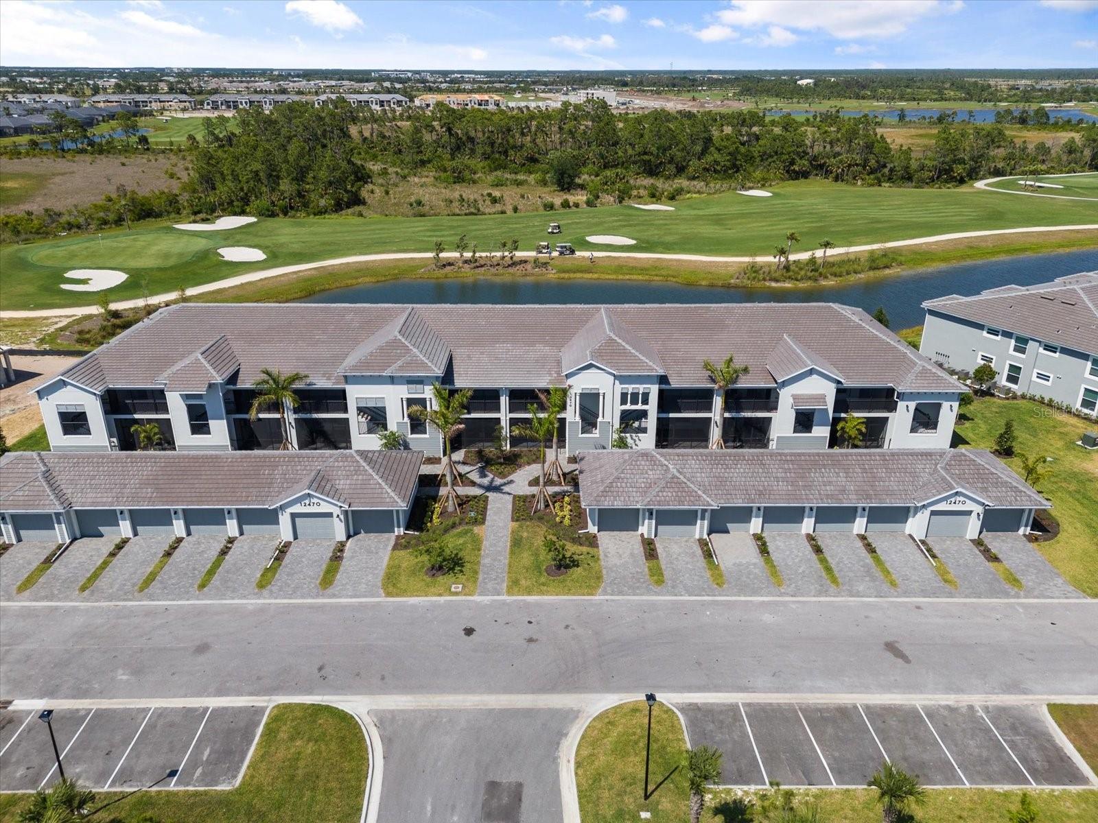 WELLEN PARK GOLF AND COUNTRY CLUB - Residential Lease