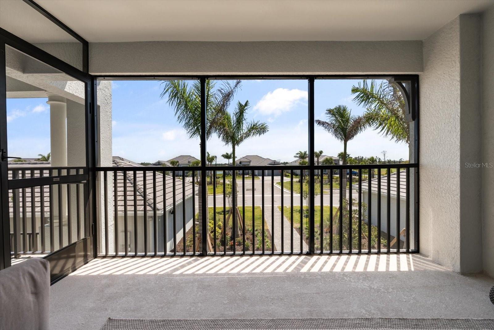WELLEN PARK GOLF AND COUNTRY CLUB - Residential Lease