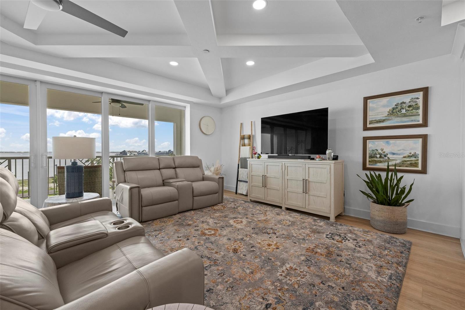 1425 PARK BEACH CIRCLE 1310