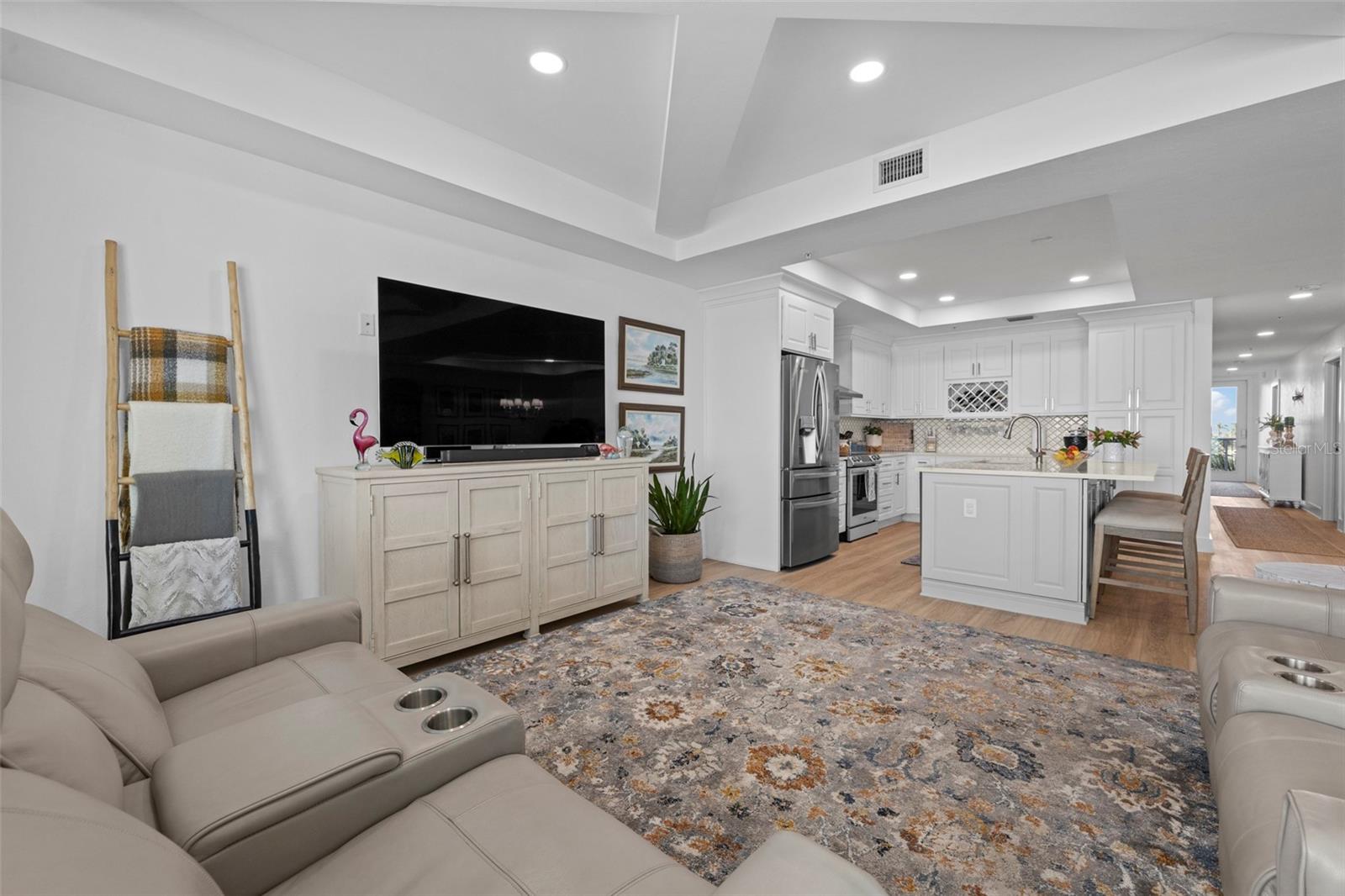 1425 PARK BEACH CIRCLE 1310