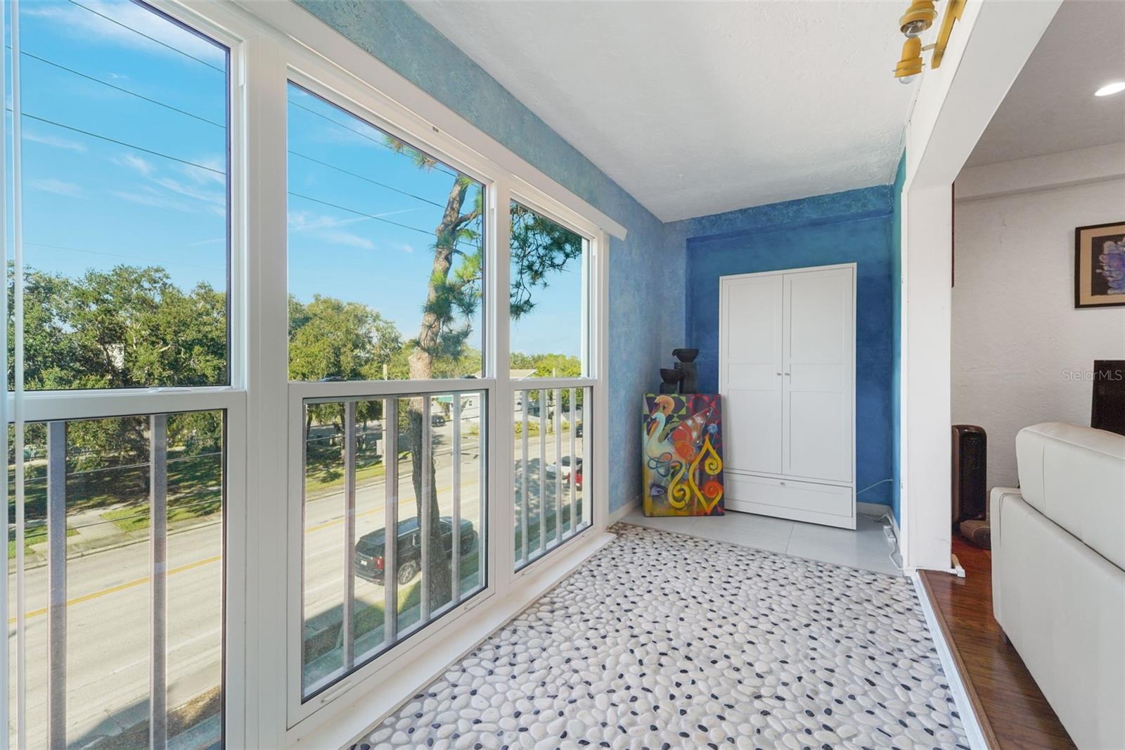 RACQUET CLUB NORTHEAST CONDO THE - Residential