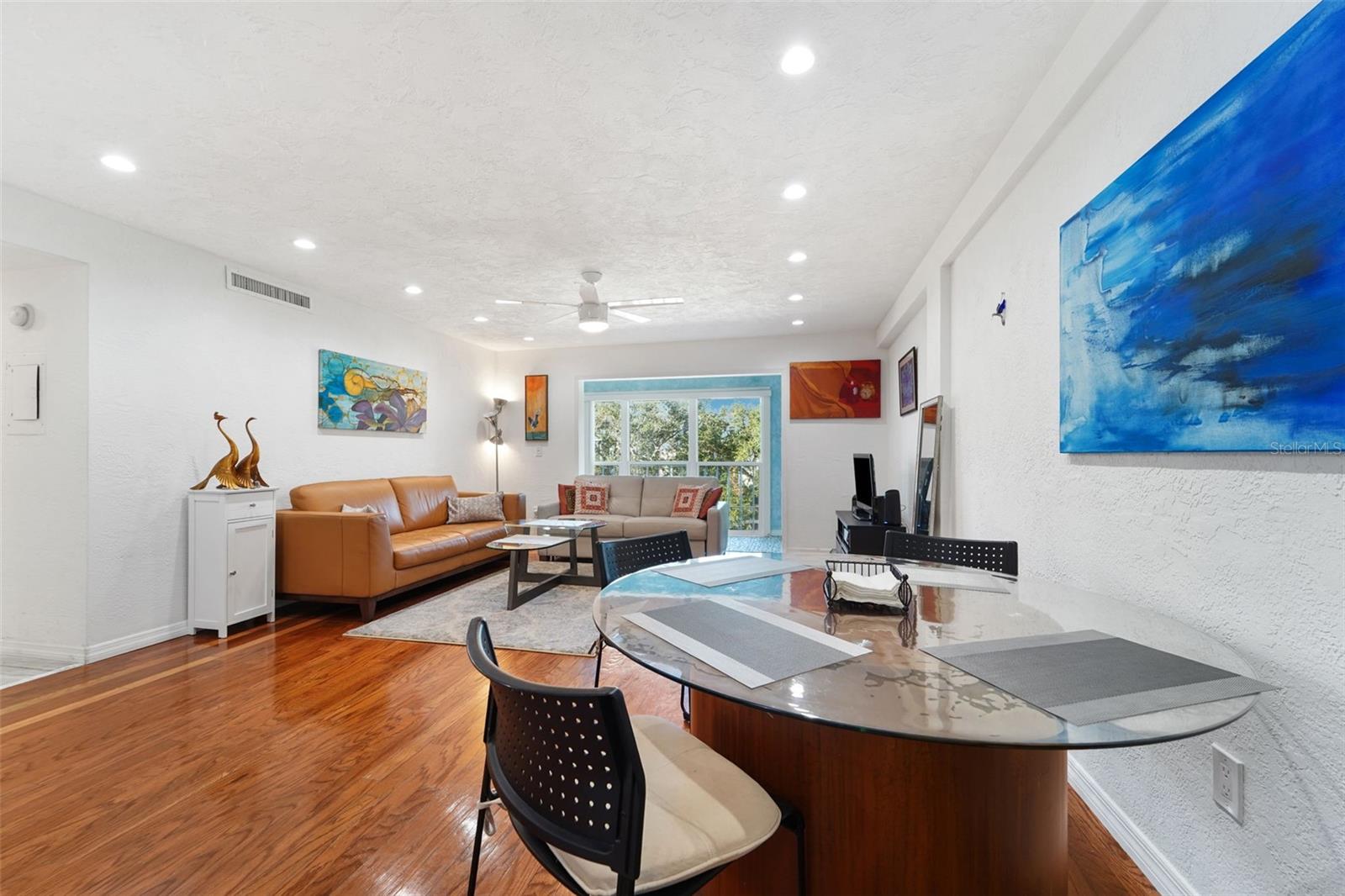 RACQUET CLUB NORTHEAST CONDO THE - Residential