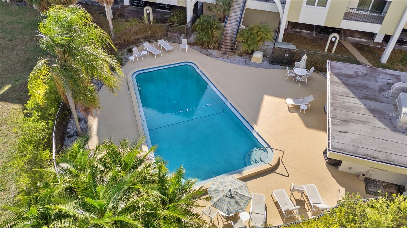 RACQUET CLUB NORTHEAST CONDO THE - Residential