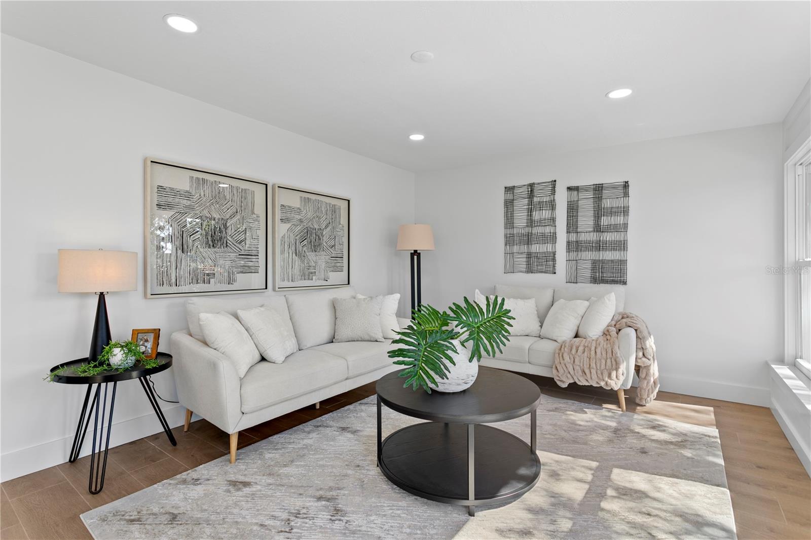 NORTH EAST PARK SHORES 1ST ADD - Residential