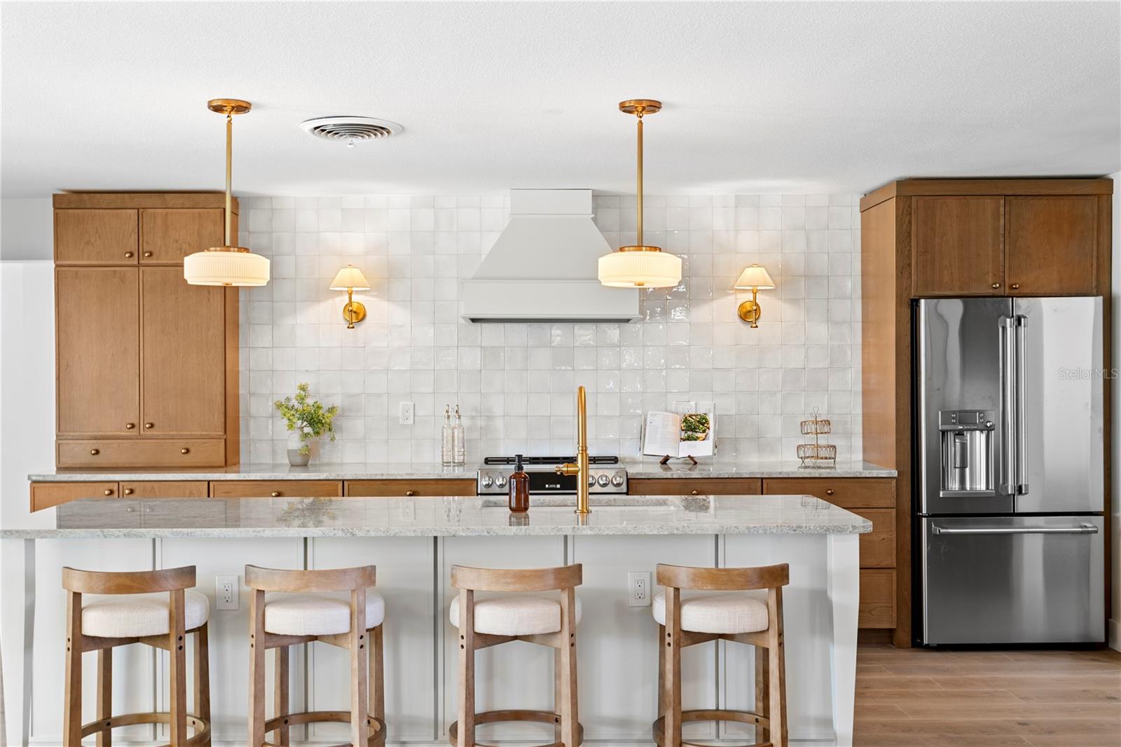 NORTH EAST PARK SHORES 1ST ADD - Residential