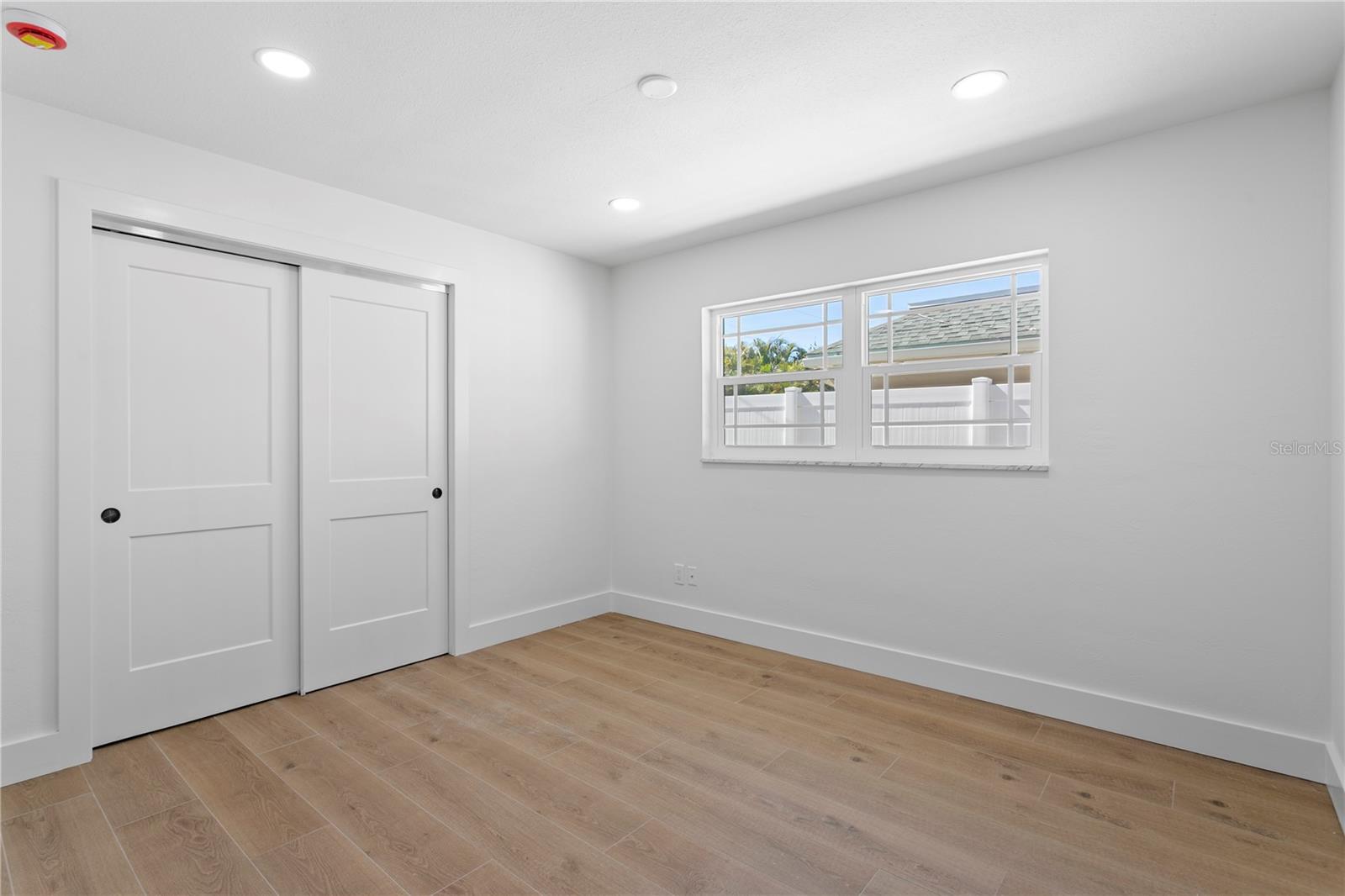 NORTH EAST PARK SHORES 1ST ADD - Residential