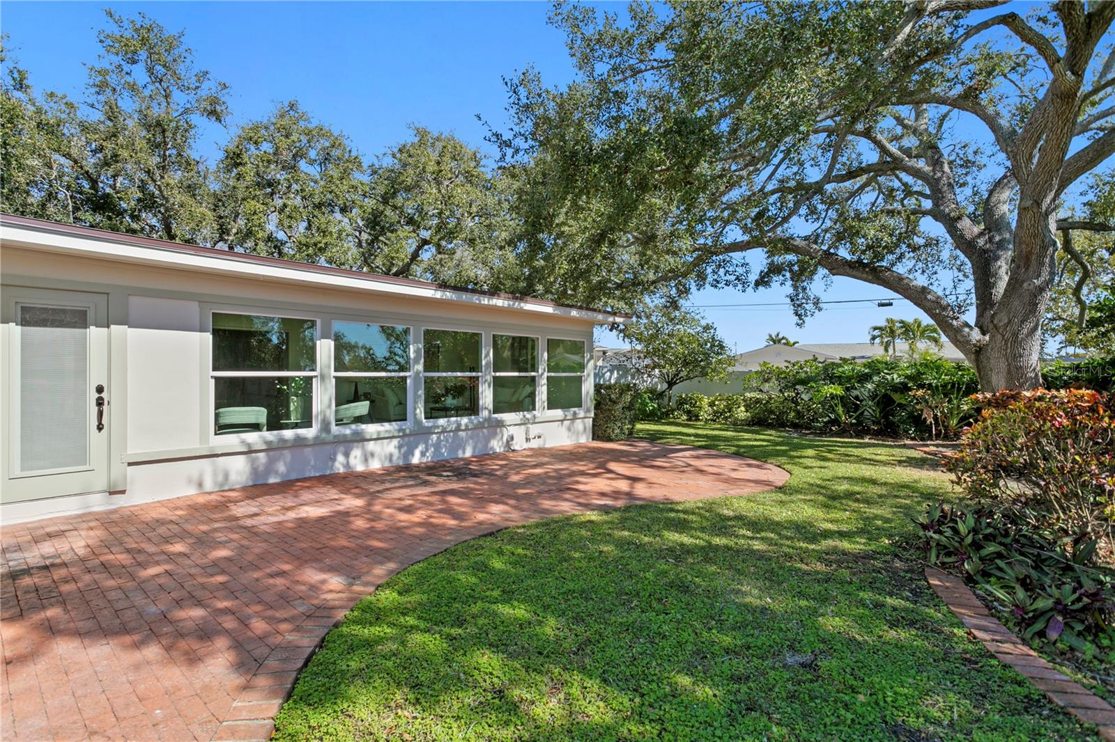 NORTH EAST PARK SHORES 1ST ADD - Residential