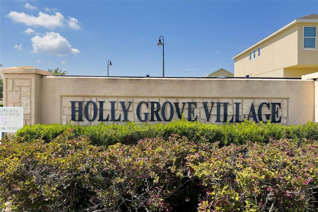 Photo of 129 Holly Village Drive, Davenport, FL 33837 (MLS # S5153665)