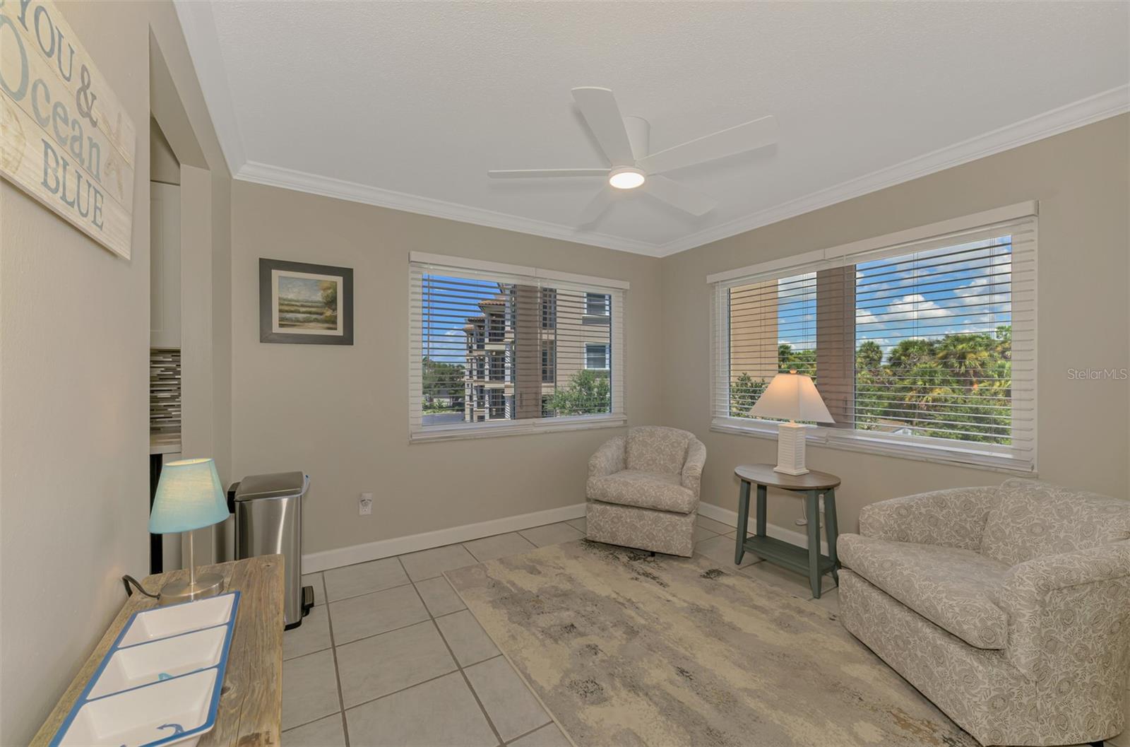 GULF TWIN TOWERS - Residential