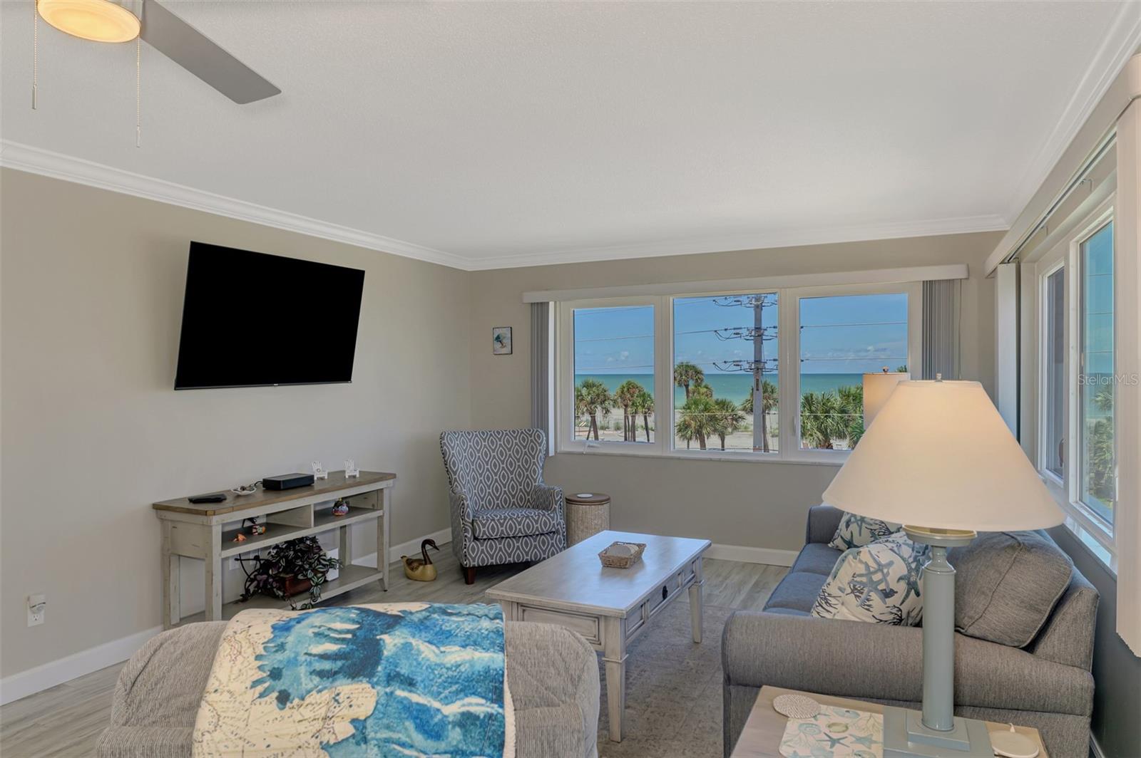 GULF TWIN TOWERS - Residential