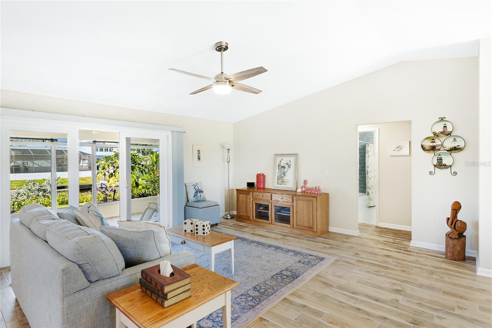 CORAL SHORES EAST UNIT IV - Residential