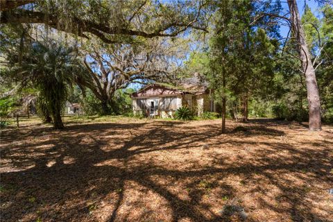 Photo of 801 Kilgore Street, Wildwood, FL 34785 (MLS # G5094538)