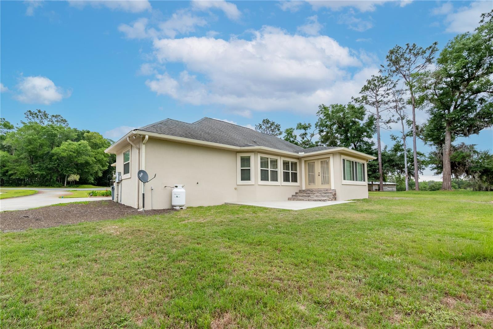 EMERALD COVE SUB PH 2 - Residential