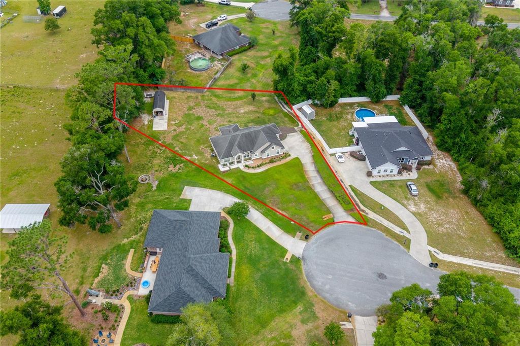 Photo of 376 SW Fieldstone Court, Lake City, FL 32024 (MLS # GC540207)