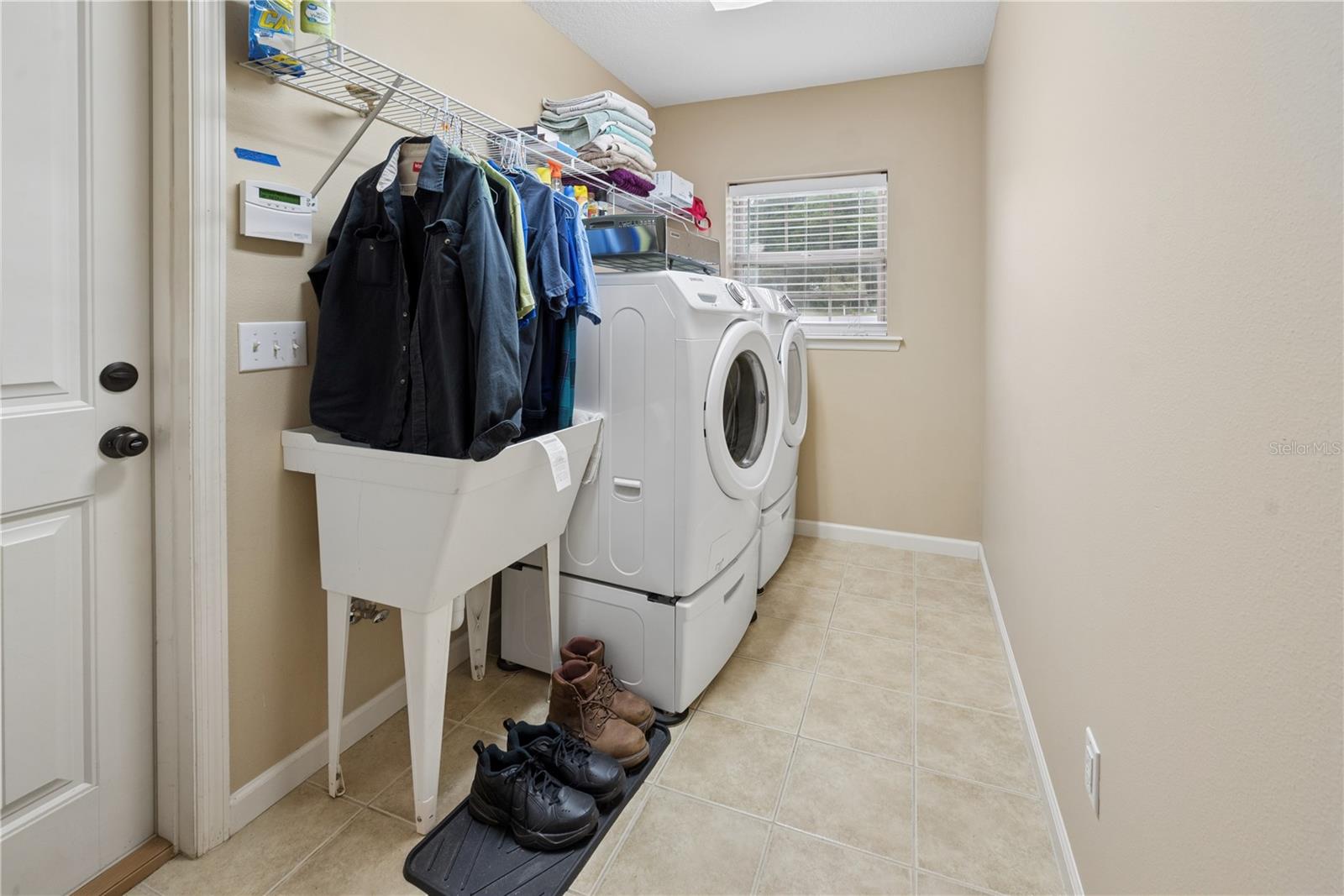 EMERALD COVE SUB PH 2 - Residential