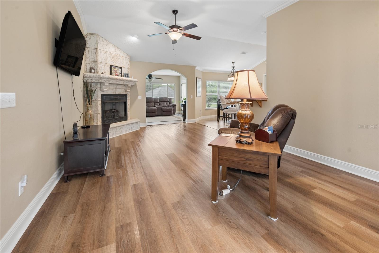 EMERALD COVE SUB PH 2 - Residential