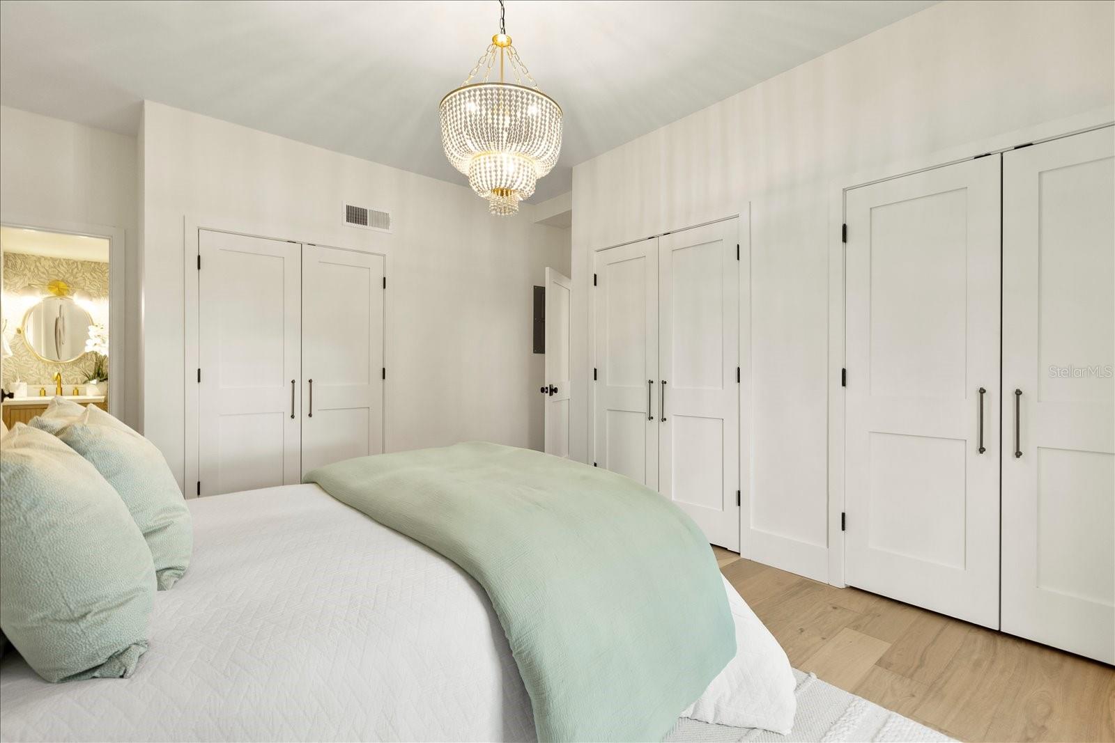 ANDALUCIA APTS - Residential