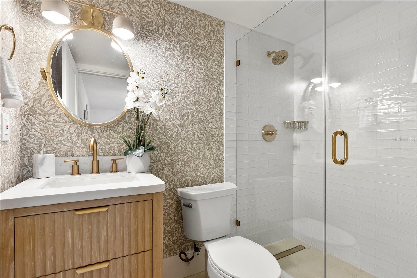 ANDALUCIA APTS - Residential