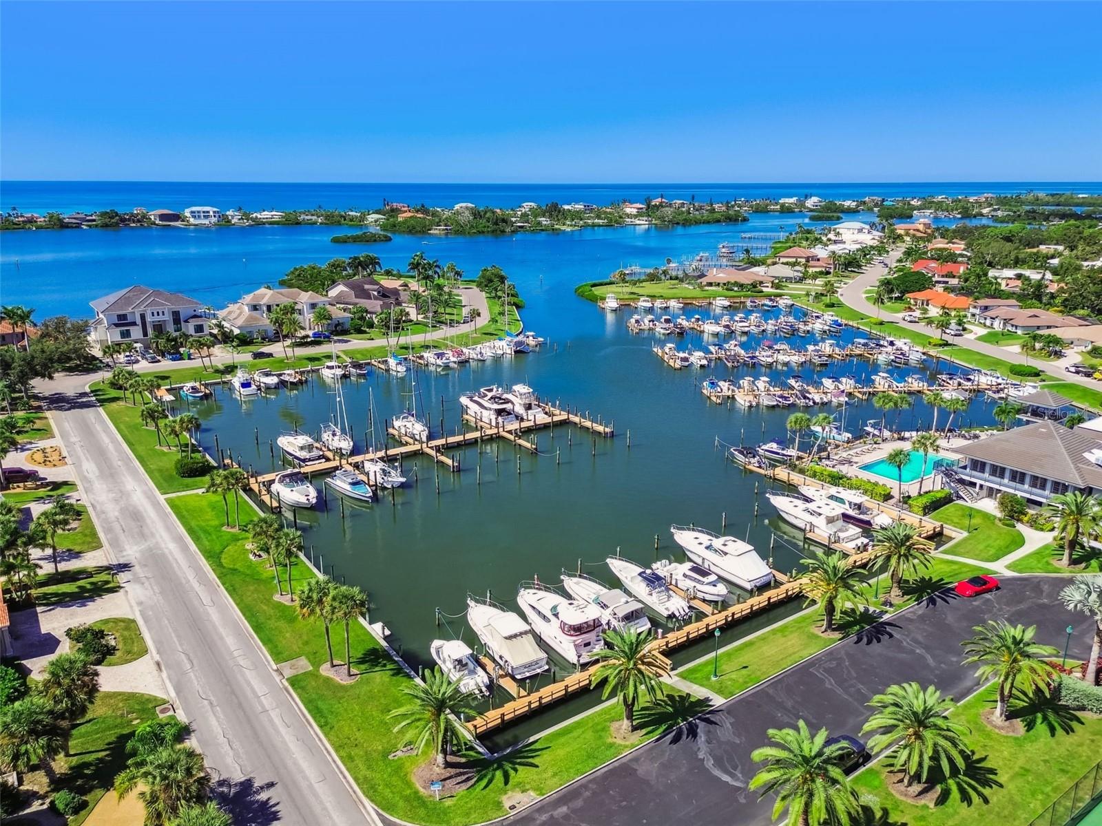 SOUTHBAY YACHT & RACQUET CLUB - Residential